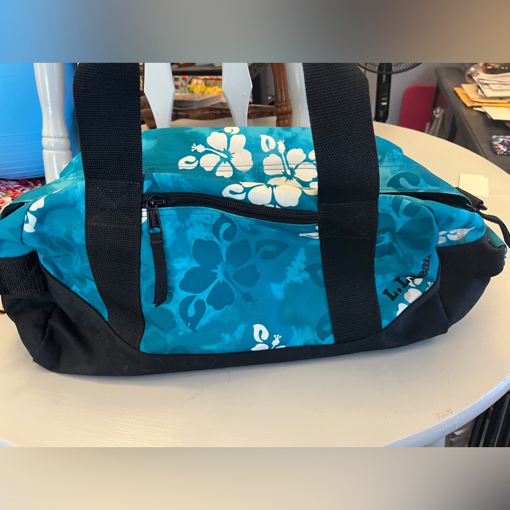 LL Bean Turquoise Hawaiian Floral Medium Duffle